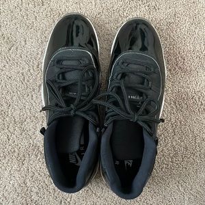 Air Jordan “Space Jam”